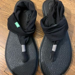 sanuk yoga sling sandals